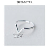 925 Sterling Silver Geometric Wave Letter V Ring - Heesse
